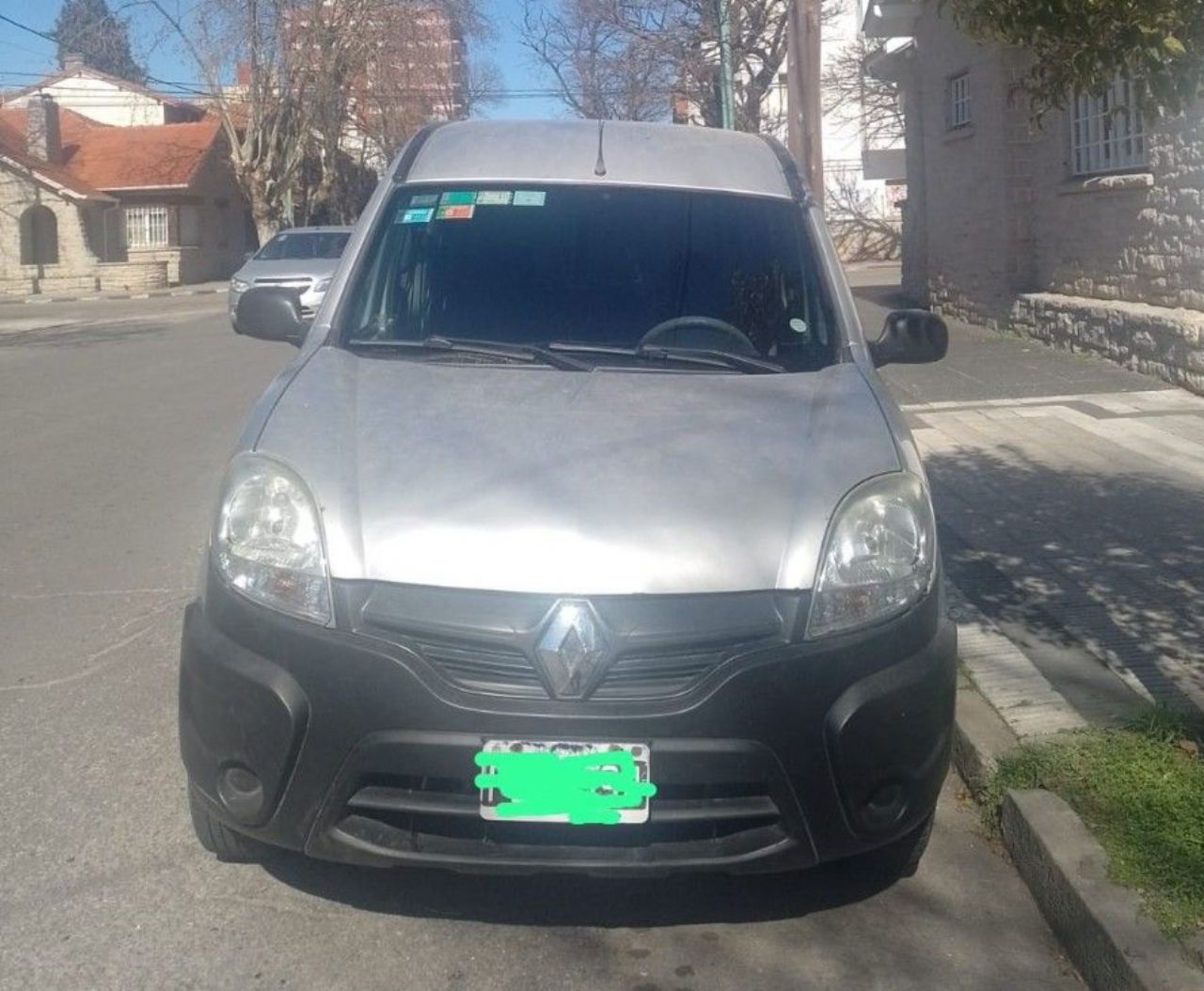 Renault Kangoo Usada en Buenos Aires, deRuedas