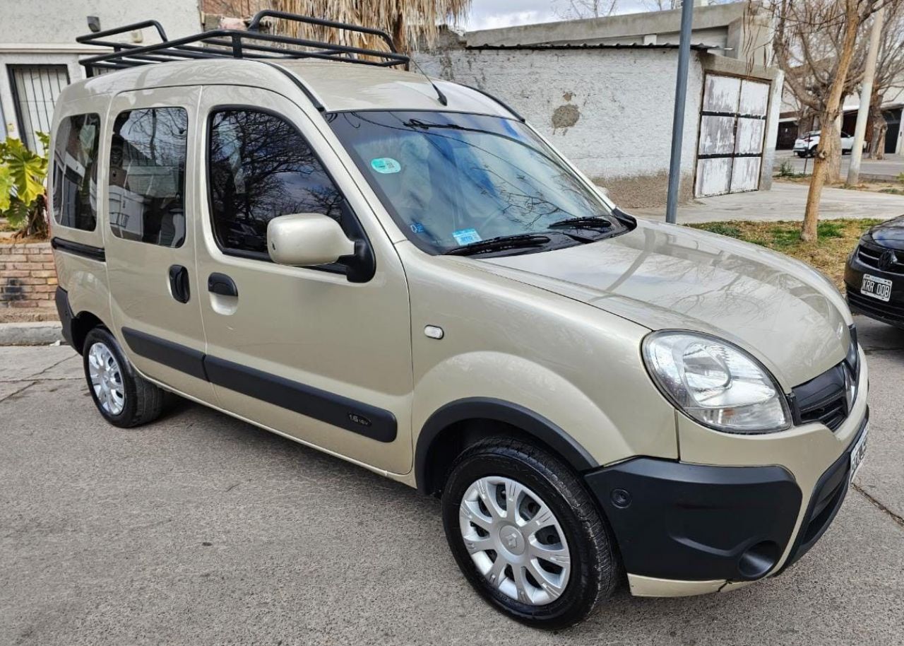 Renault Kangoo Usada en Mendoza, deRuedas