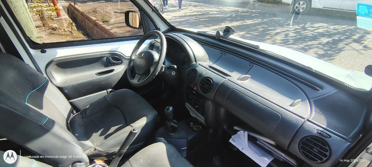 Renault Kangoo Usada en Mendoza, deRuedas