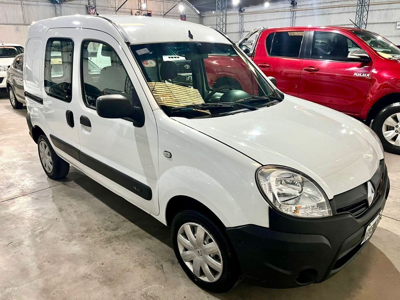 Renault Kangoo Usada en Mendoza, deRuedas