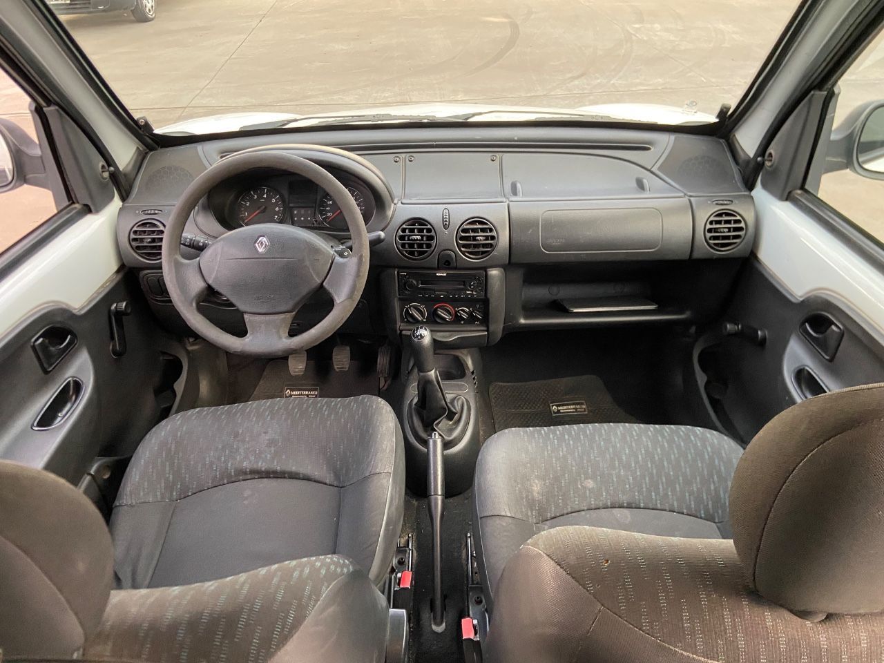 Renault Kangoo Usada en Mendoza, deRuedas