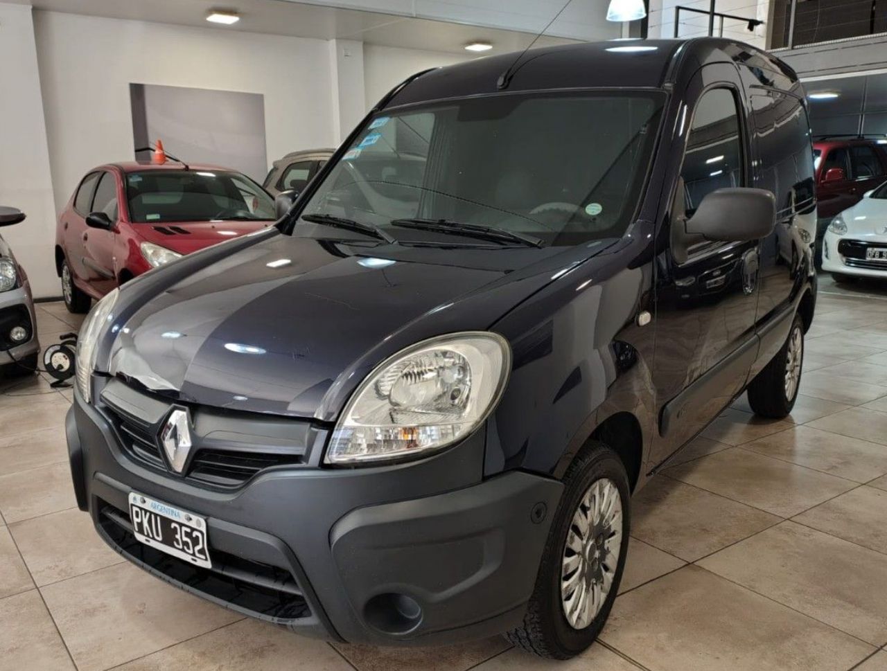 Renault Kangoo Usada en Mendoza, deRuedas