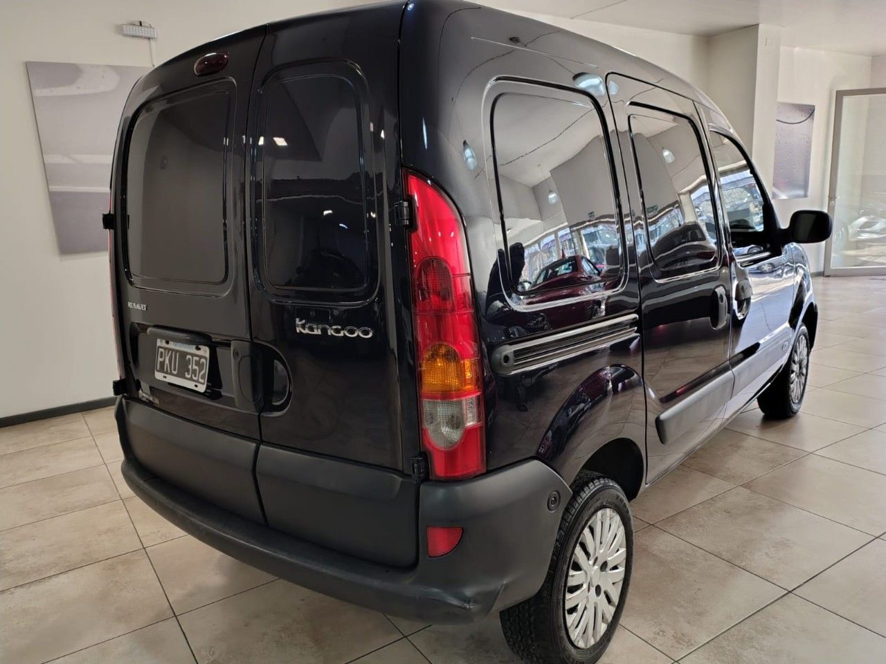 Renault Kangoo Usada en Mendoza, deRuedas