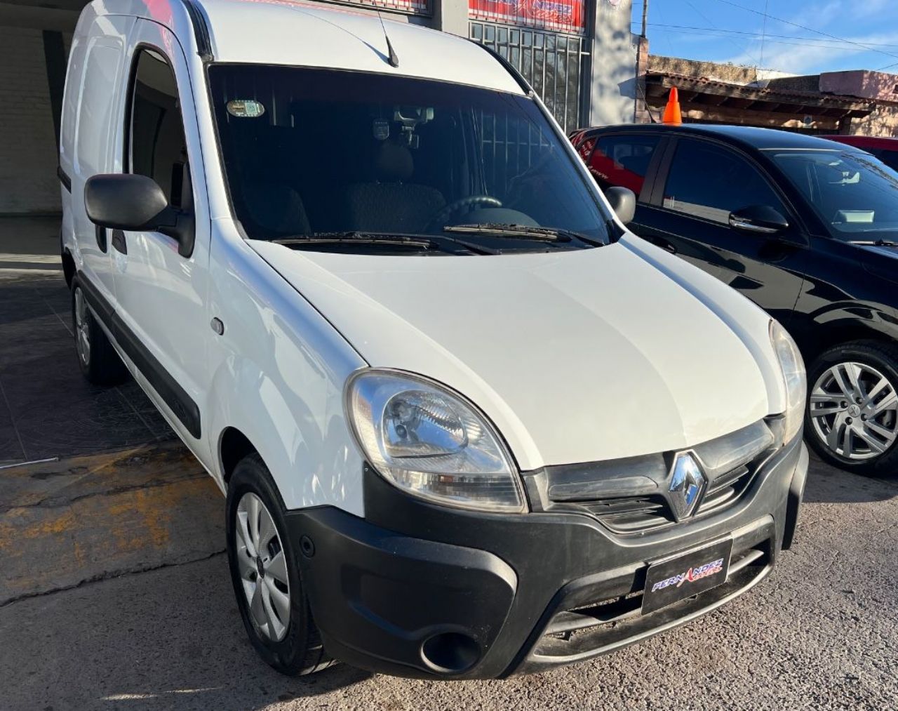 Renault Kangoo Usada en Mendoza, deRuedas