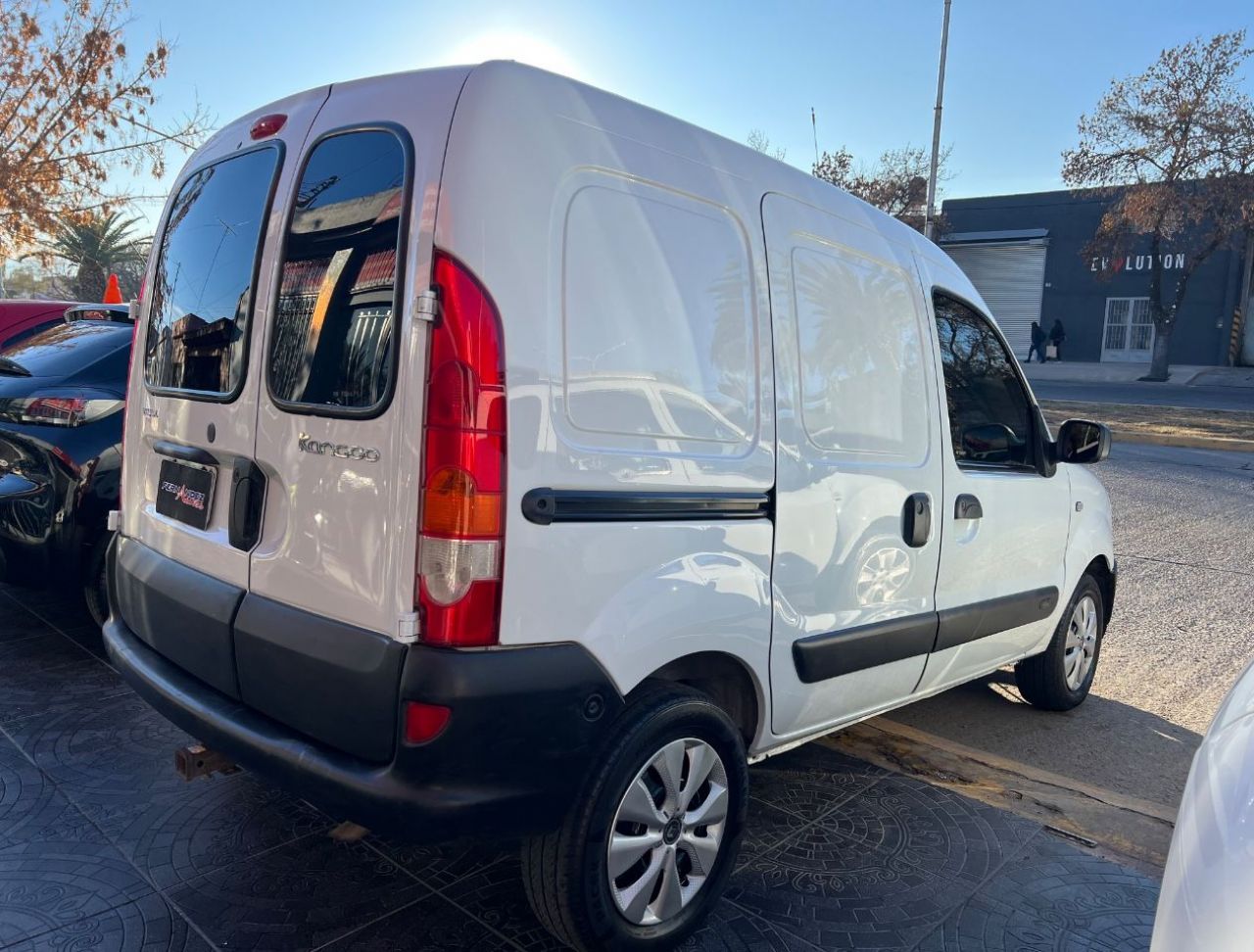 Renault Kangoo Usada en Mendoza, deRuedas