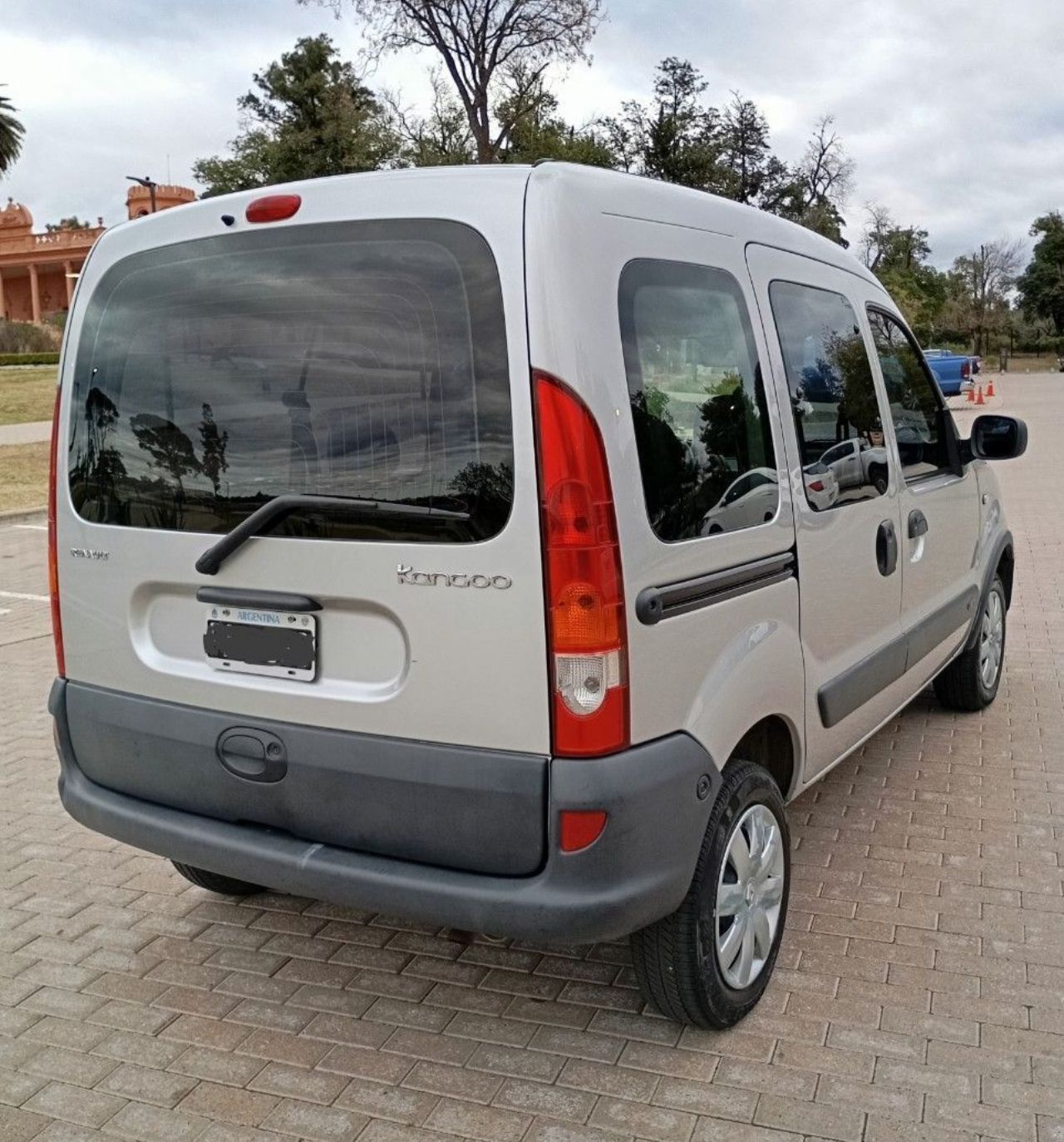 Renault Kangoo Usada Financiado en Córdoba, deRuedas