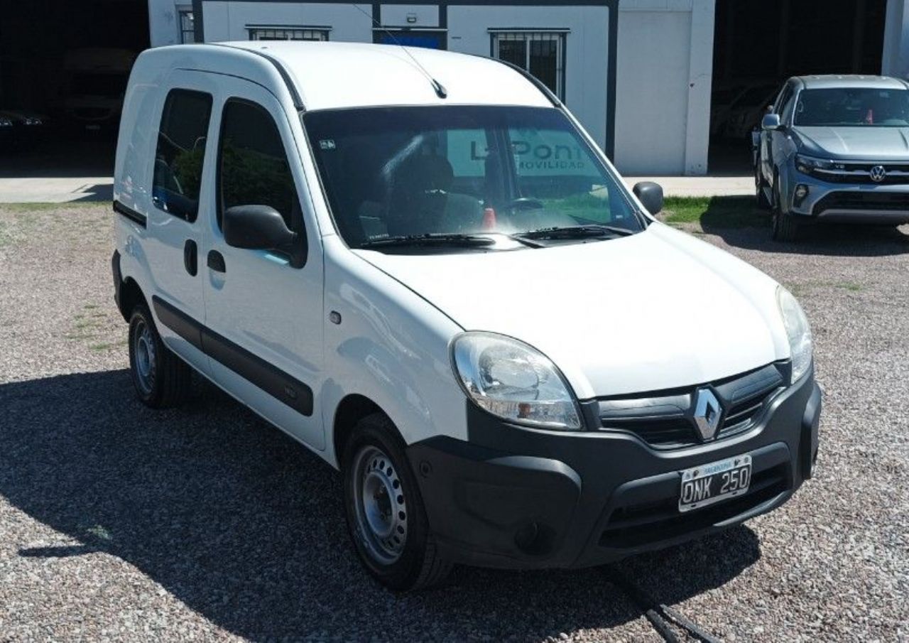 Renault Kangoo Usada en San Juan, deRuedas