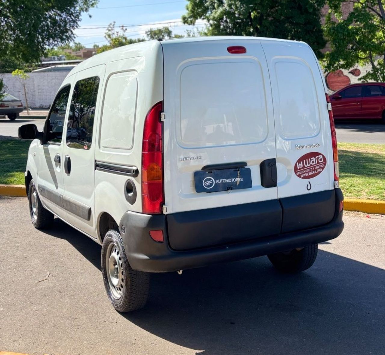 Renault Kangoo Usada Financiado en Mendoza, deRuedas