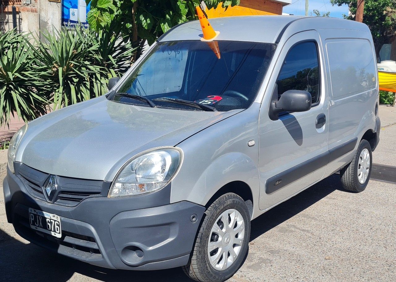 Renault Kangoo Usada Financiado en Mendoza, deRuedas