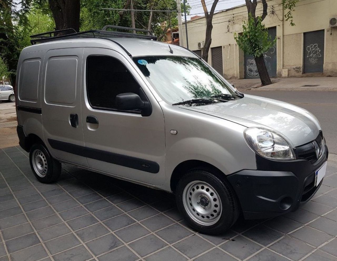 Renault Kangoo Usada en Mendoza, deRuedas