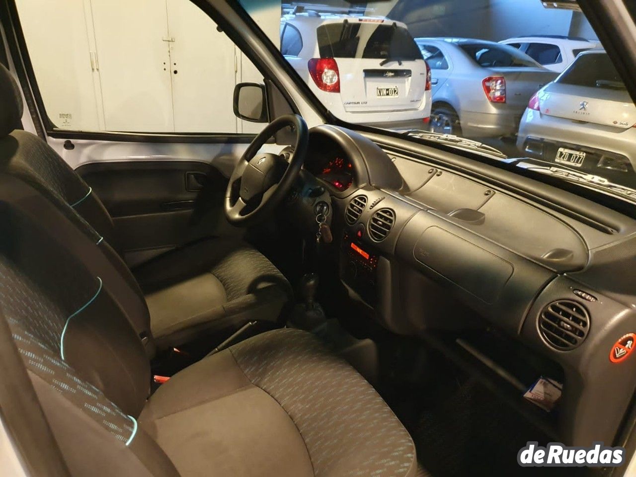 Renault Kangoo Usada en Mendoza, deRuedas