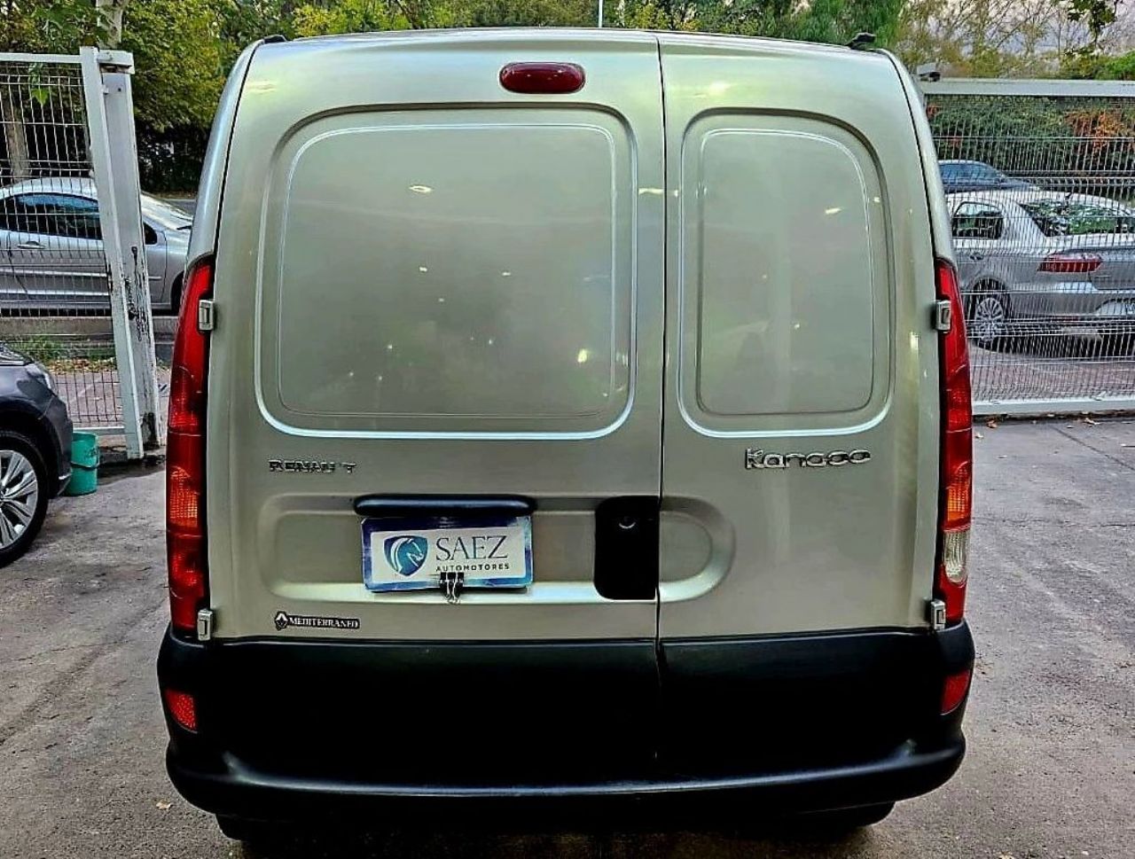 Renault Kangoo Usada en Mendoza, deRuedas