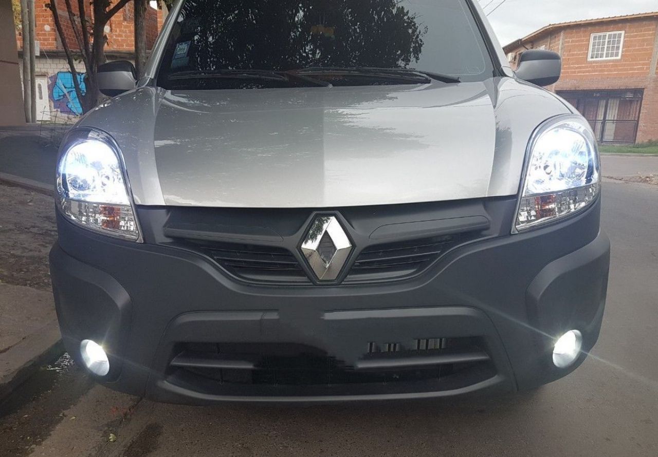 Renault Kangoo Usada en Buenos Aires, deRuedas