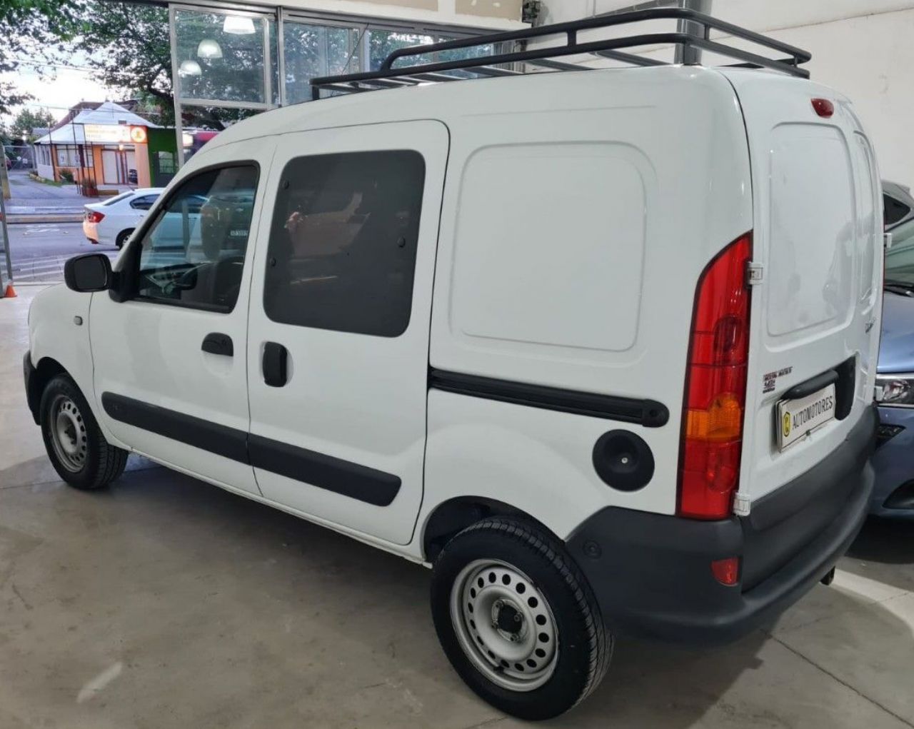 Renault Kangoo Usada en Mendoza, deRuedas