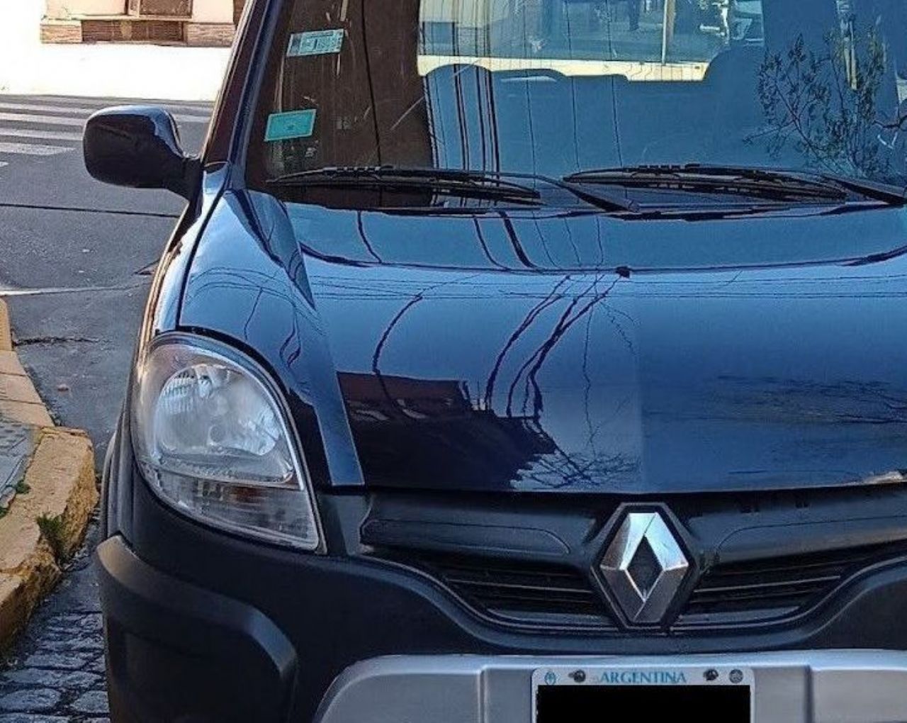Renault Kangoo Usada en Buenos Aires, deRuedas