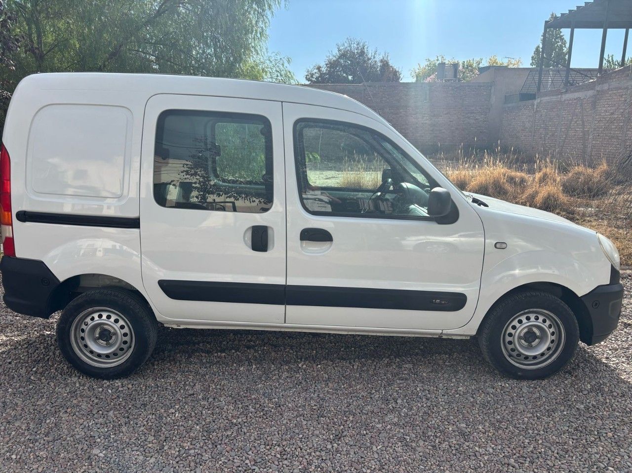 Renault Kangoo Usada en Mendoza, deRuedas