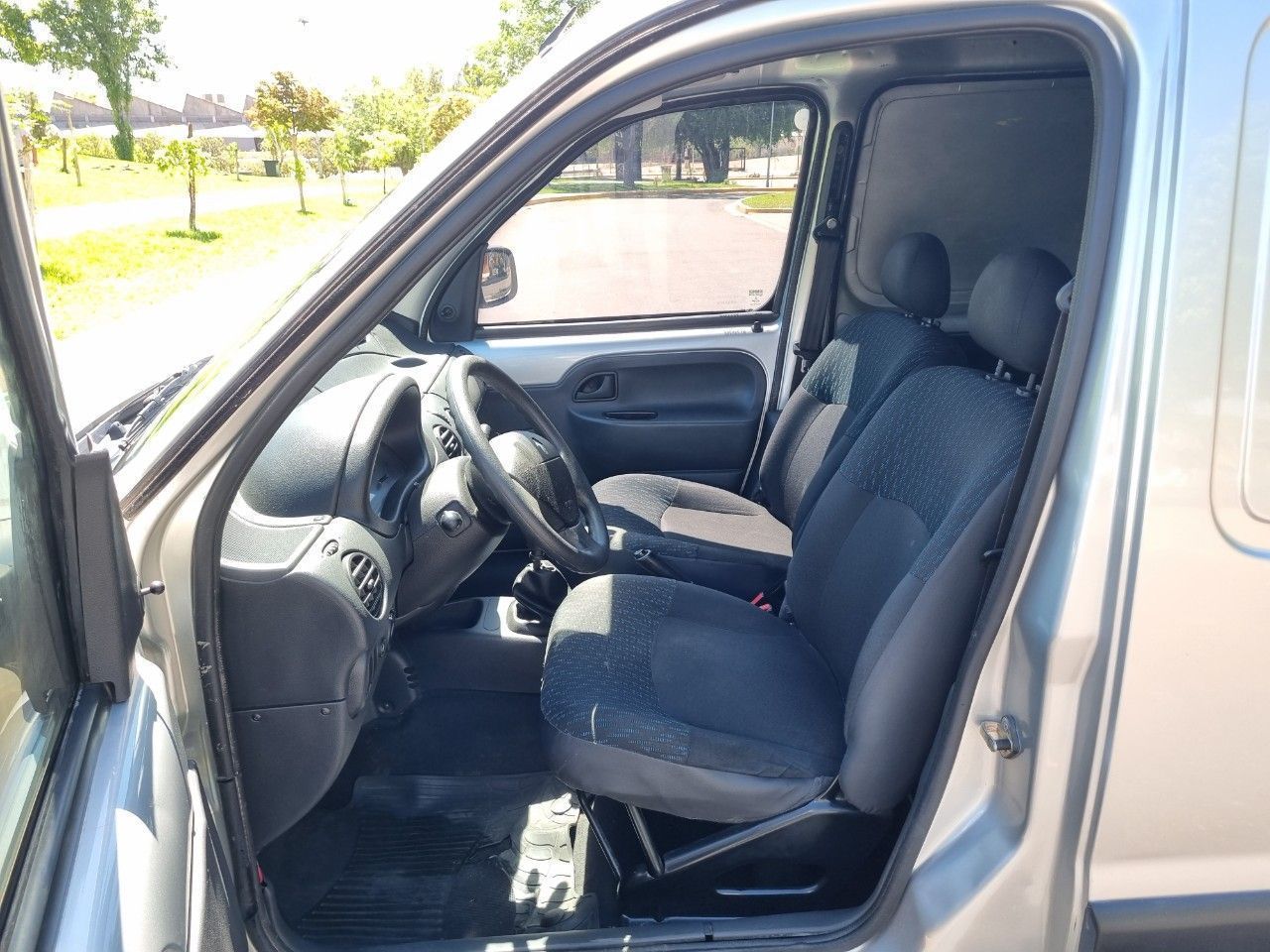 Renault Kangoo Usada en Mendoza, deRuedas
