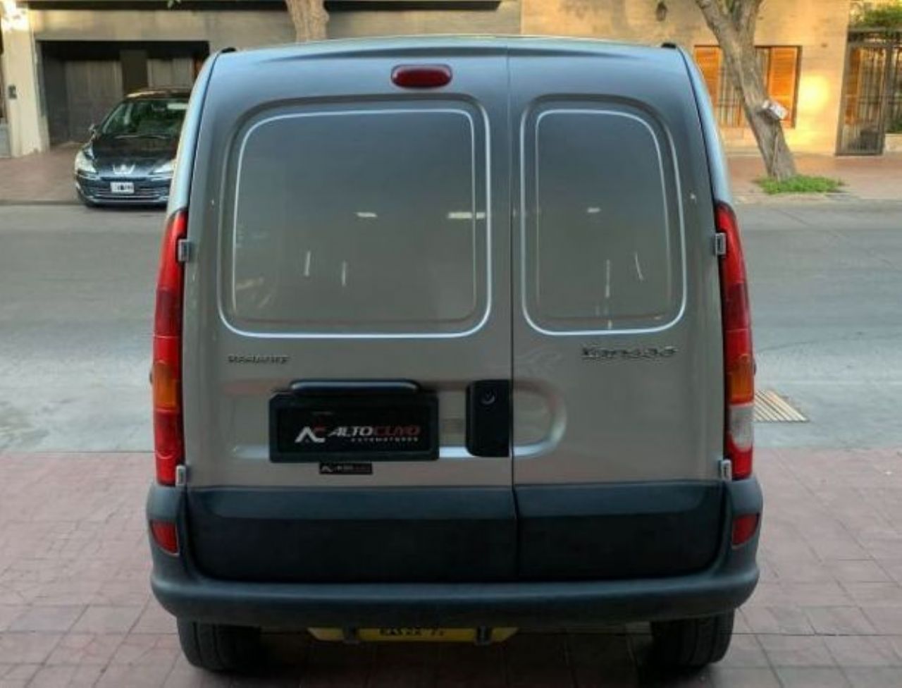 Renault Kangoo Usada en Mendoza, deRuedas
