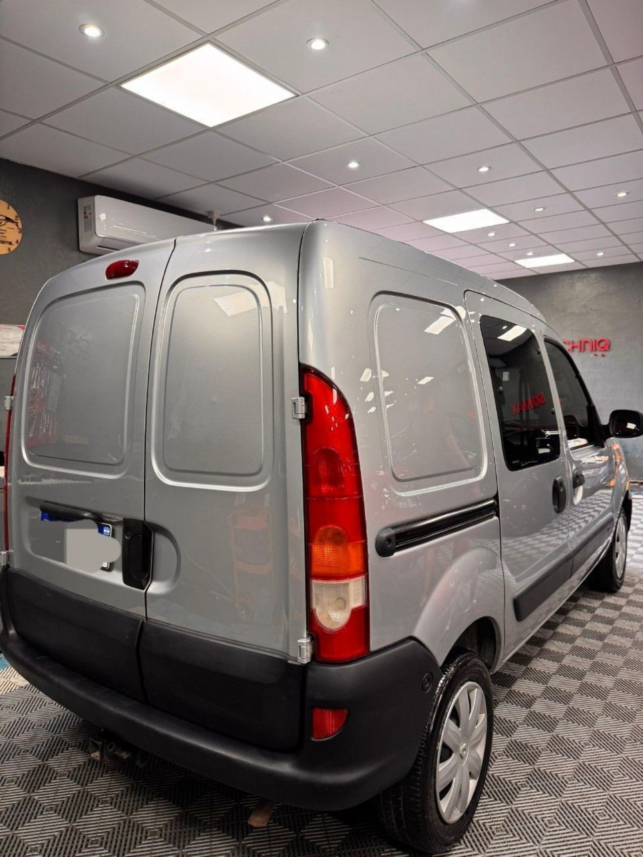 Renault Kangoo Usada en Mendoza, deRuedas