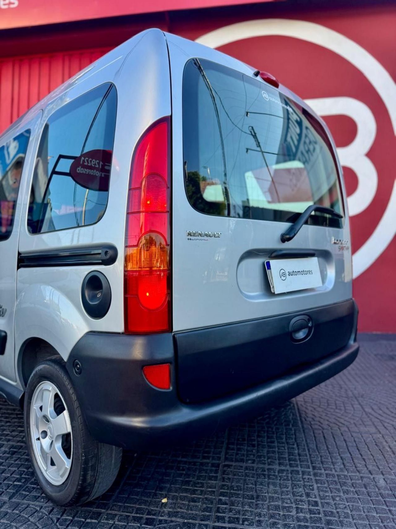 Renault Kangoo Usada Financiado en Córdoba, deRuedas