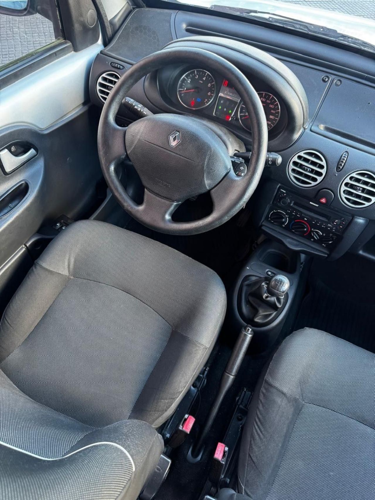 Renault Kangoo Usada Financiado en Córdoba, deRuedas