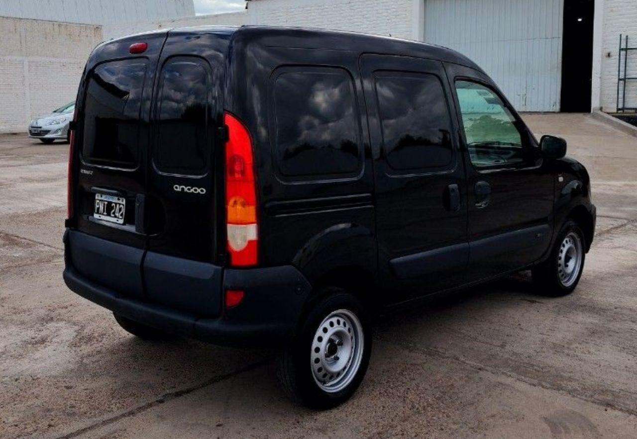 Renault Kangoo Usada en Mendoza, deRuedas