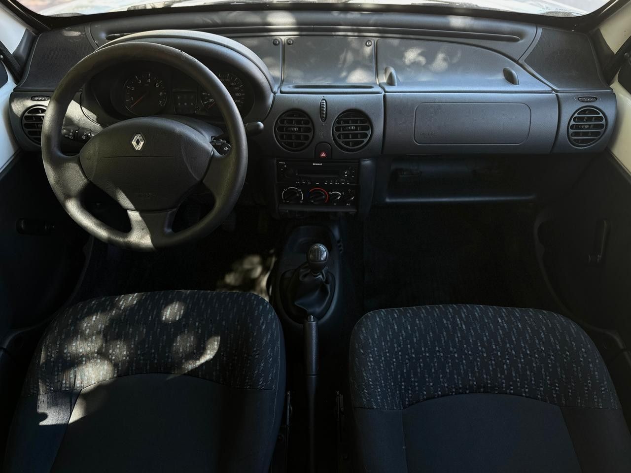 Renault Kangoo Usada en Córdoba, deRuedas