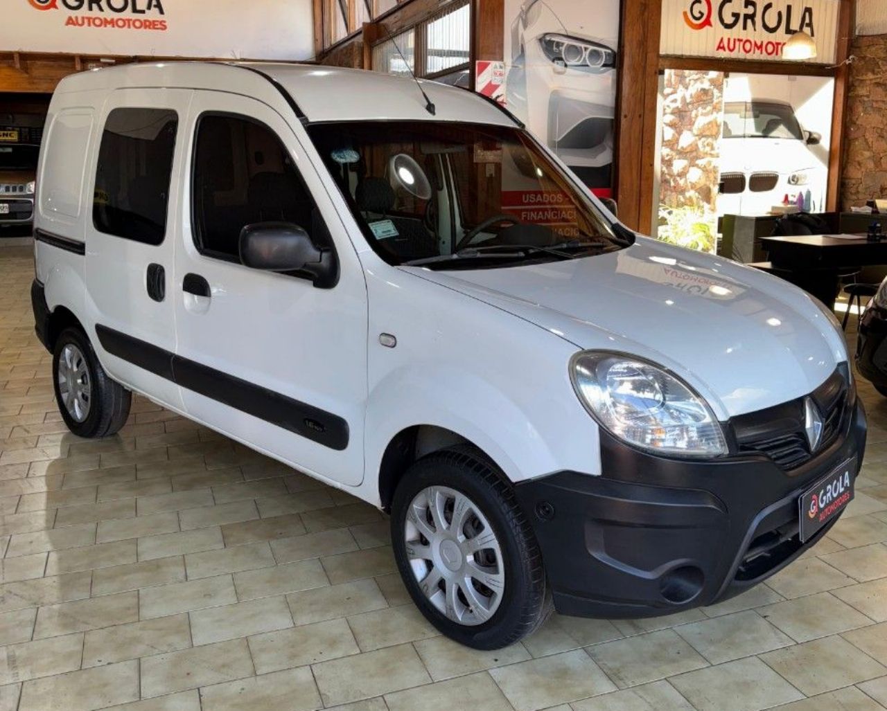 Renault Kangoo Usada Financiado en Córdoba, deRuedas