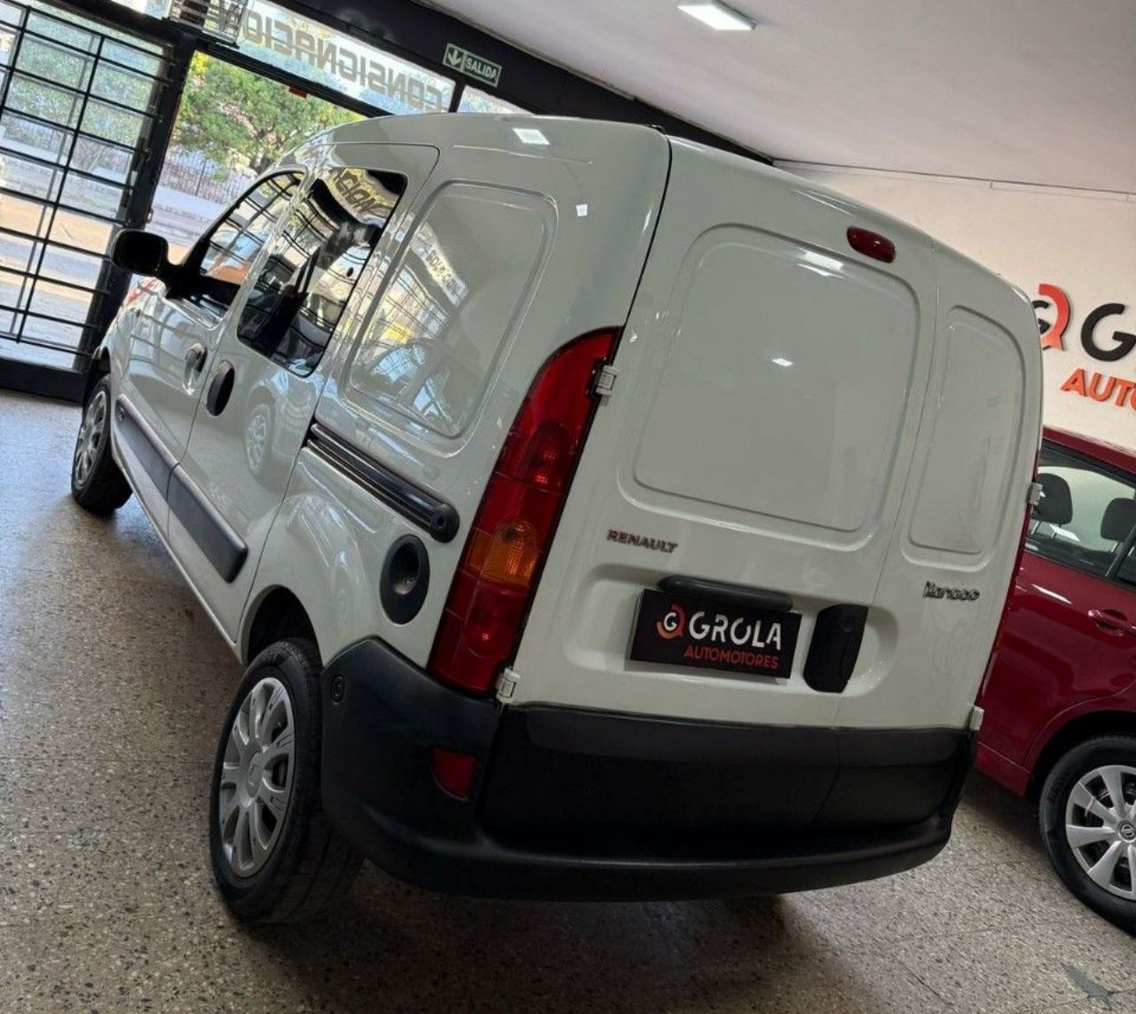 Renault Kangoo Usada Financiado en Córdoba, deRuedas