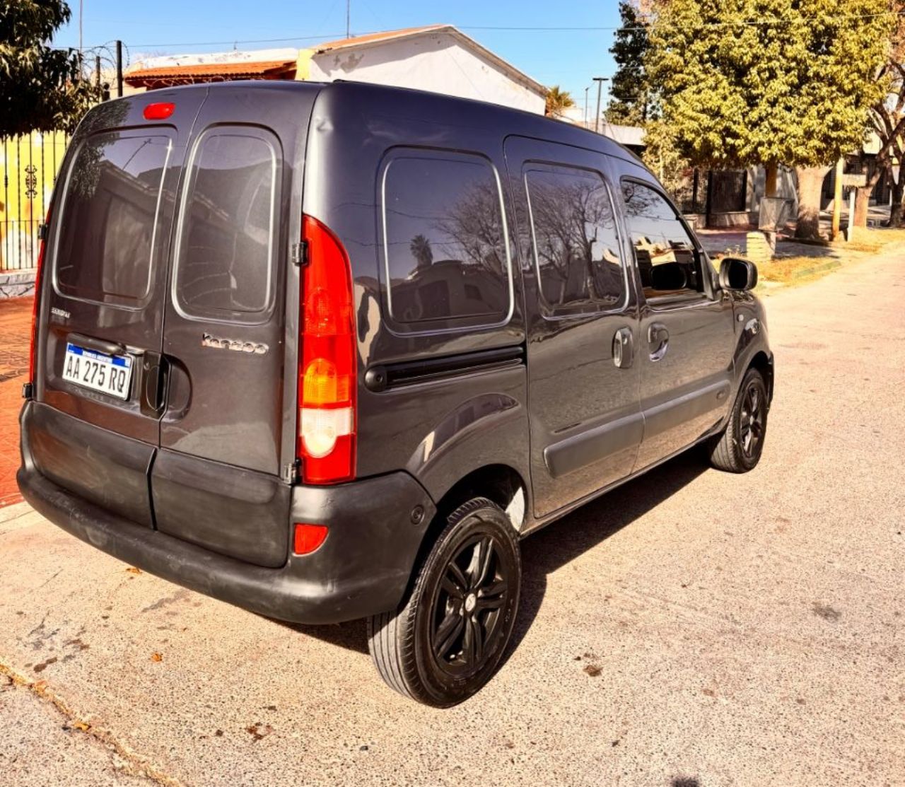 Renault Kangoo Usada en Mendoza, deRuedas