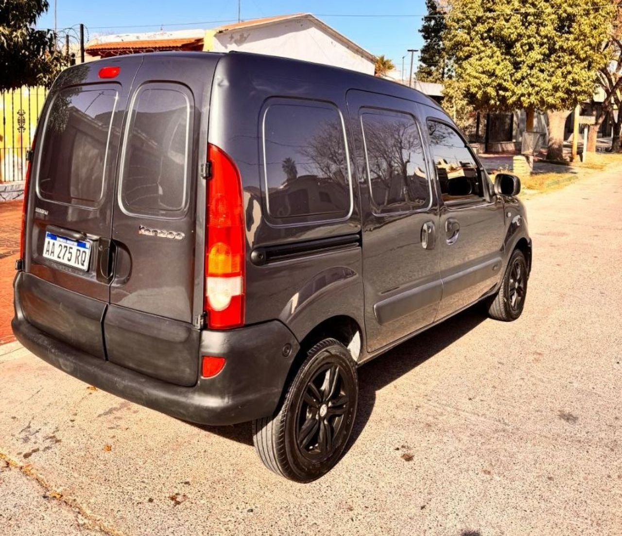 Renault Kangoo Usada en Mendoza, deRuedas