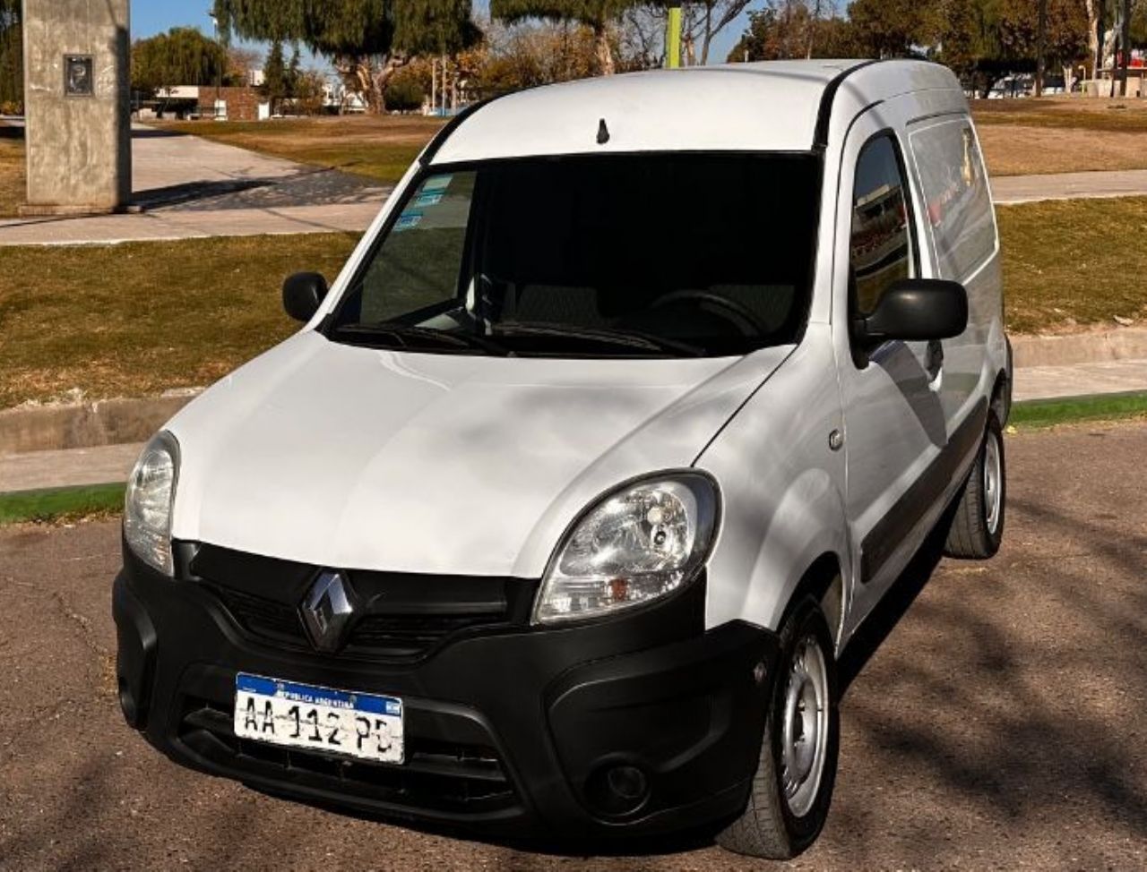 Renault Kangoo Usada Financiado en Mendoza, deRuedas