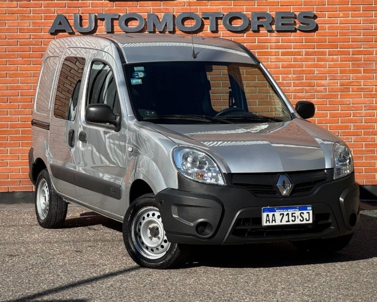 Renault Kangoo Usada Financiado en Córdoba, deRuedas