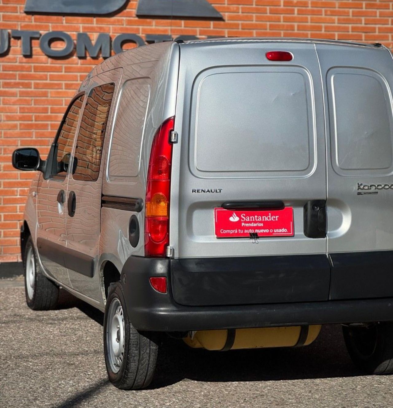 Renault Kangoo Usada Financiado en Córdoba, deRuedas