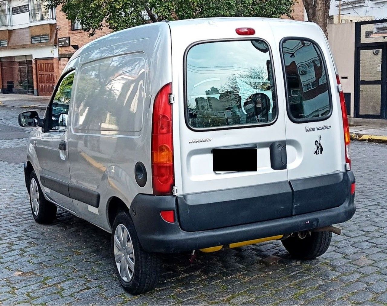 Renault Kangoo Usada en Buenos Aires, deRuedas