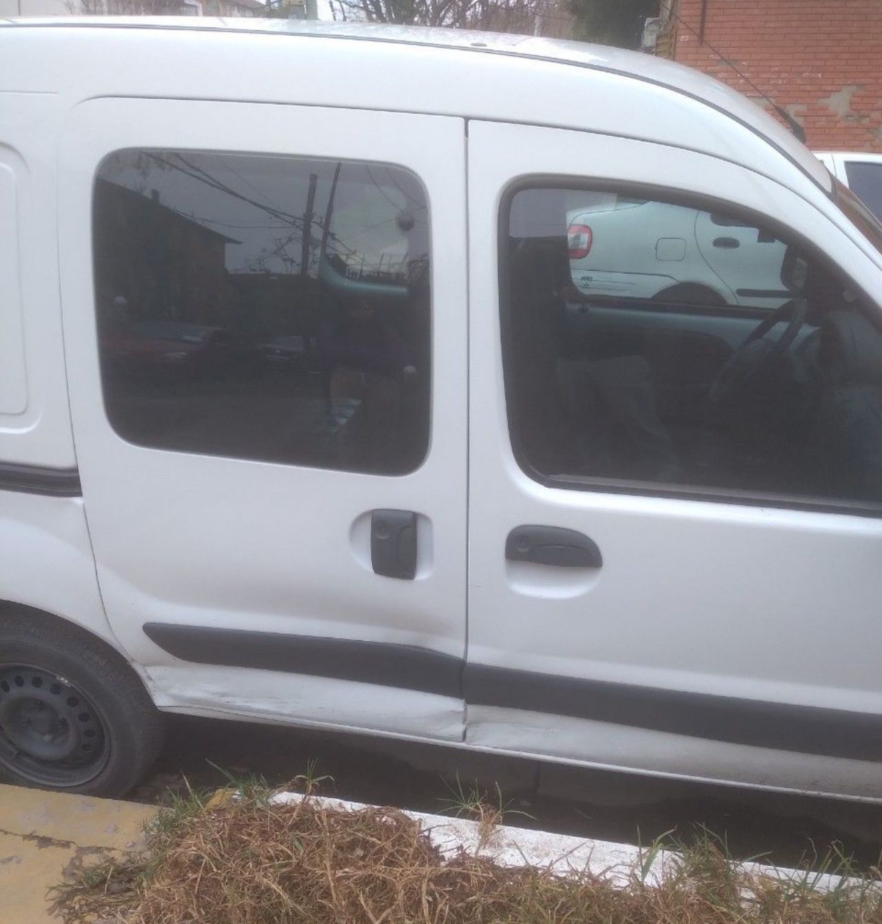 Renault Kangoo Usada en Buenos Aires, deRuedas