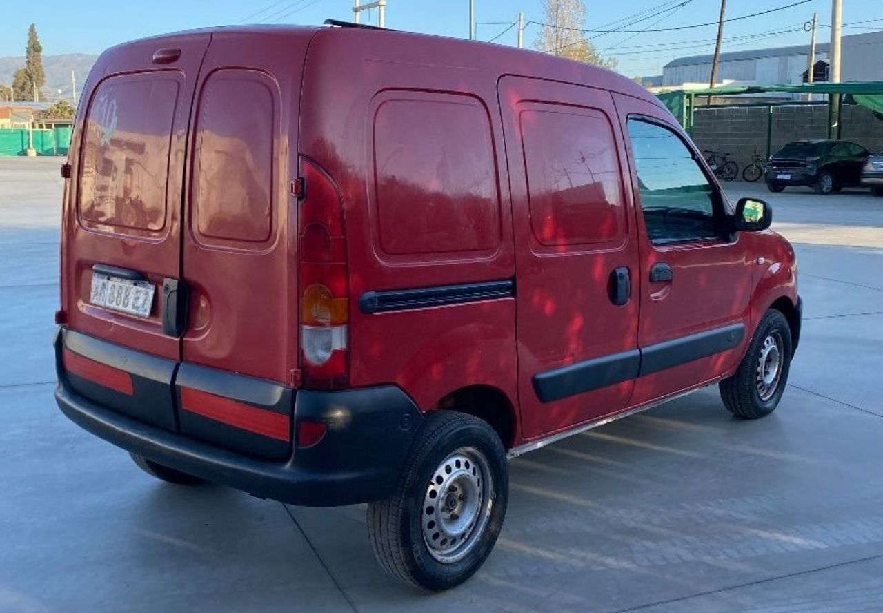 Renault Kangoo Usada en Mendoza, deRuedas