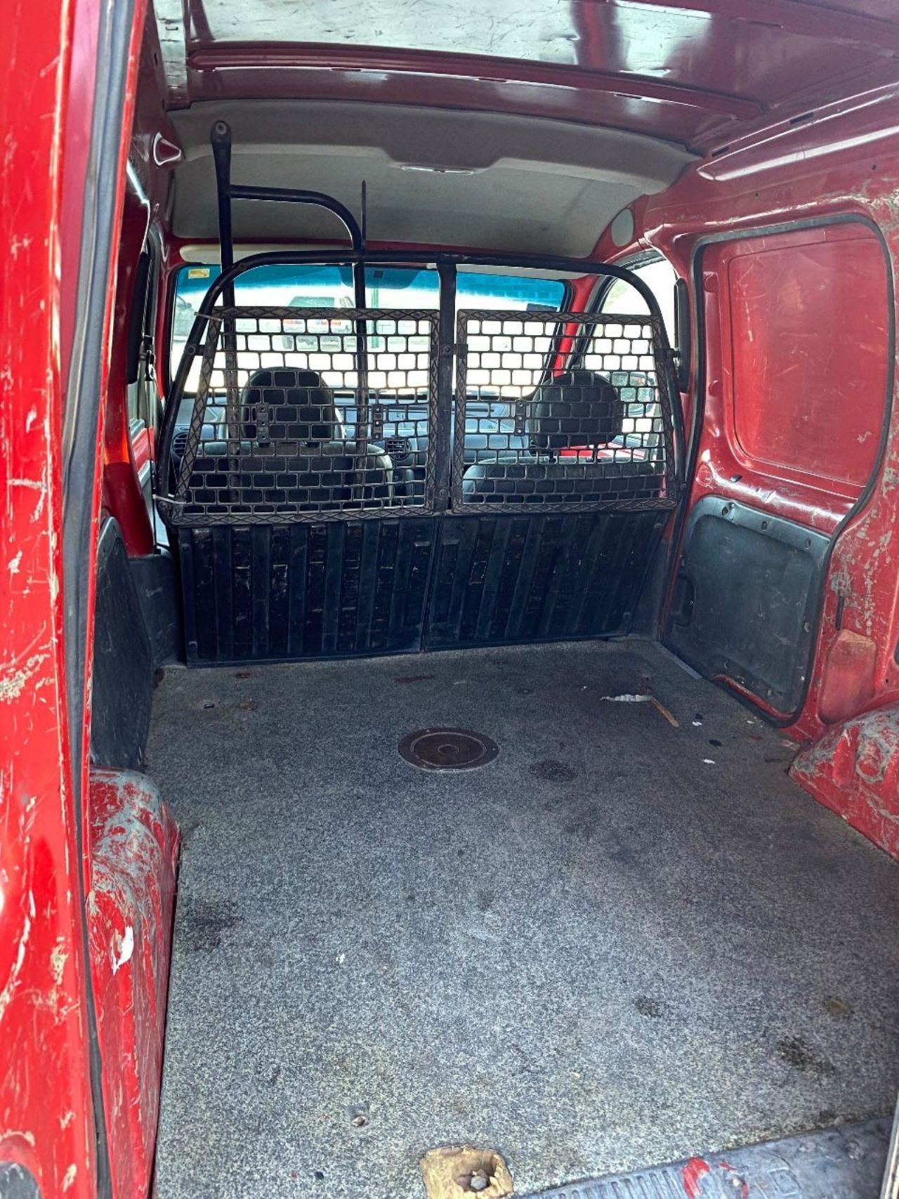 Renault Kangoo Usada en Mendoza, deRuedas