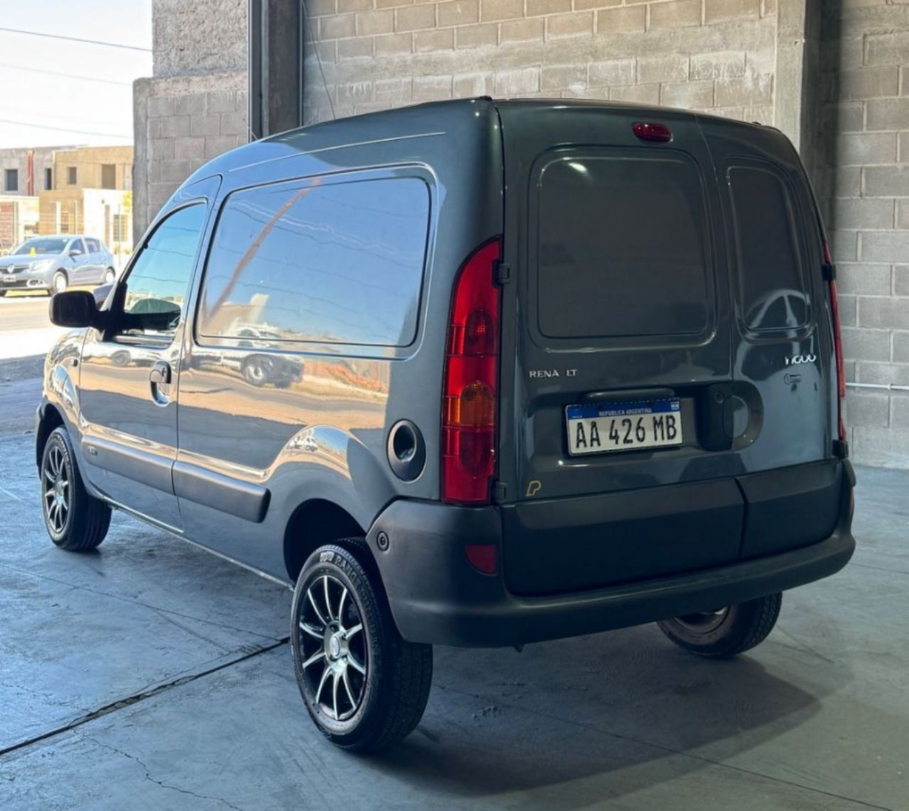 Renault Kangoo Usada Financiado en Mendoza, deRuedas