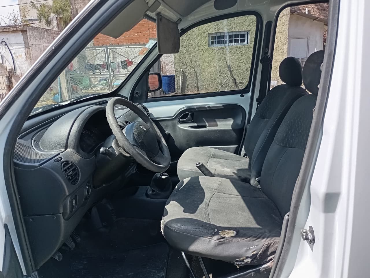 Renault Kangoo Usada Financiado en Buenos Aires, deRuedas