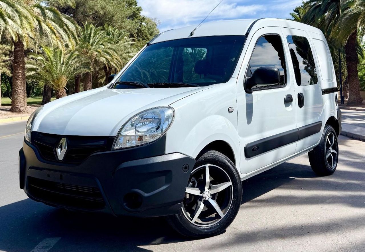 Renault Kangoo Usada Financiado en Mendoza, deRuedas