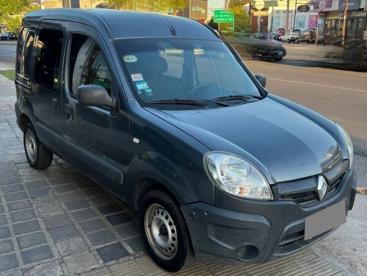 Renault Kangoo Usada Financiado en Córdoba, deRuedas