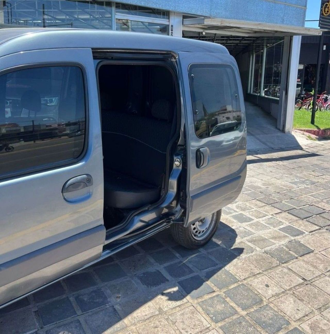 Renault Kangoo Usada Financiado en Córdoba, deRuedas