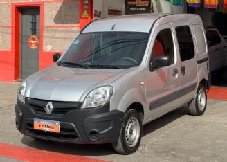 Renault Kangoo Usada en San Juan Financiado