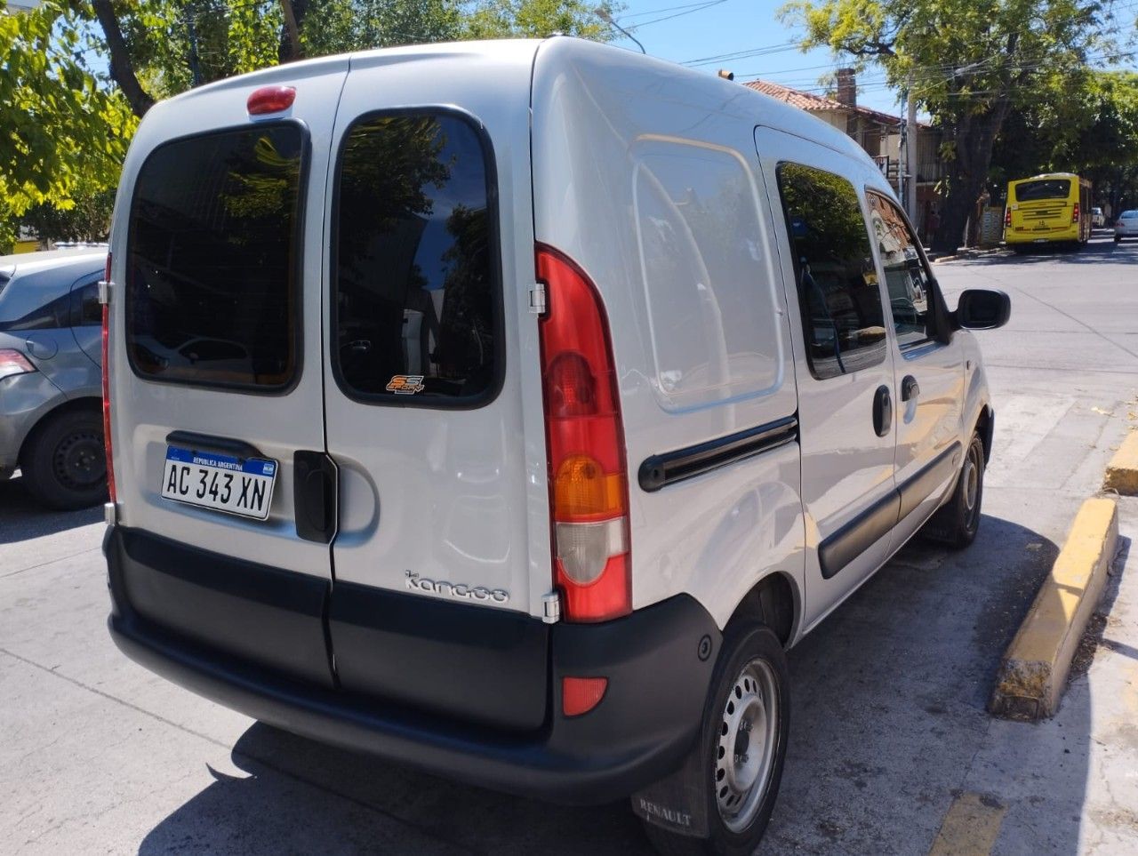 Renault Kangoo Usada Financiado en Mendoza, deRuedas