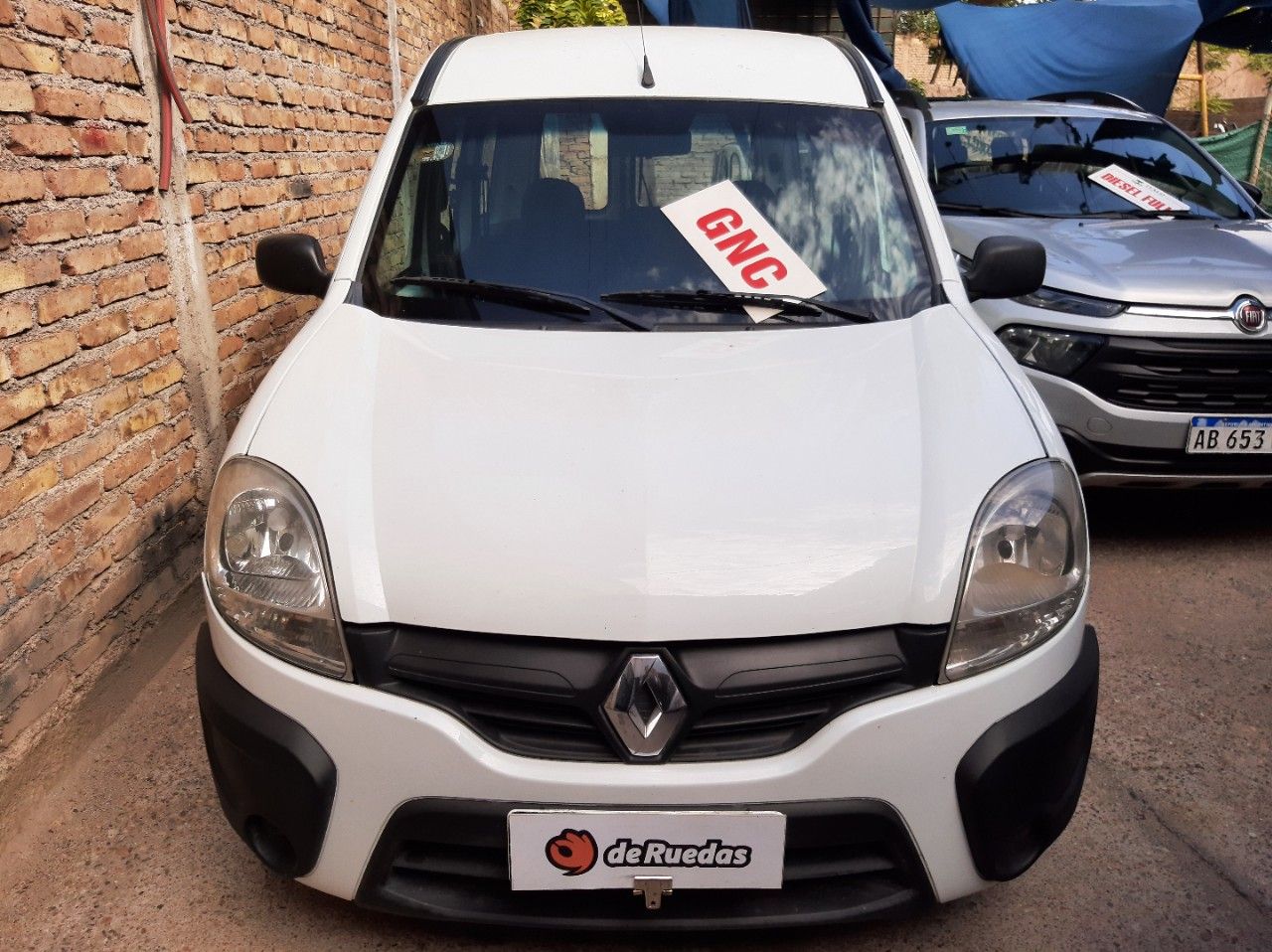 Renault Kangoo Usada Financiado en Mendoza, deRuedas