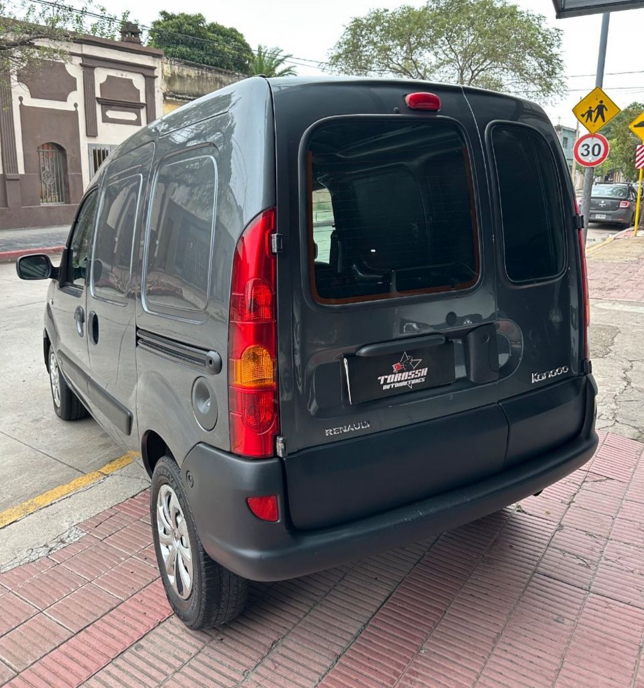 Renault Kangoo Usada en Córdoba, deRuedas
