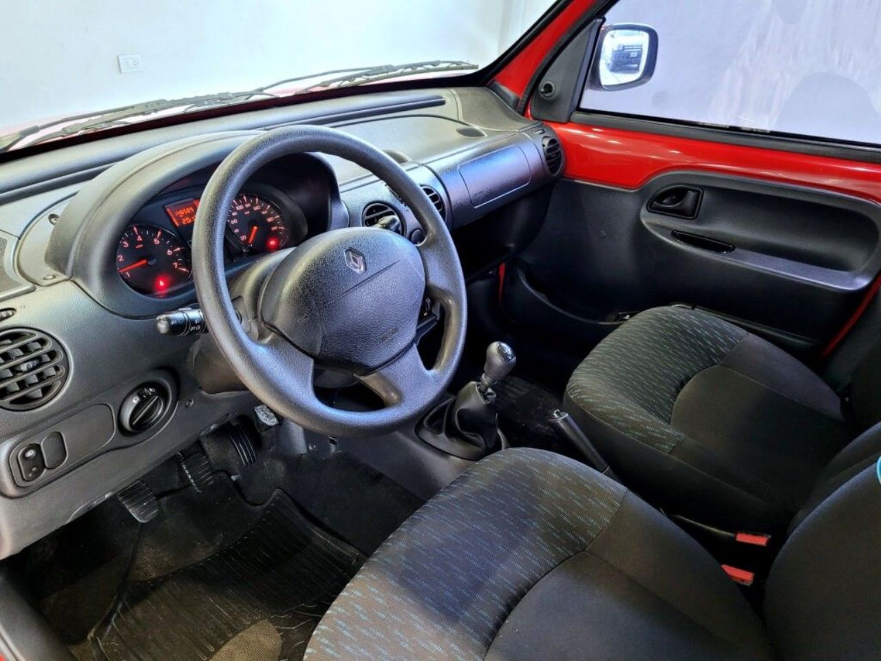 Renault Kangoo Usada Financiado en Córdoba, deRuedas