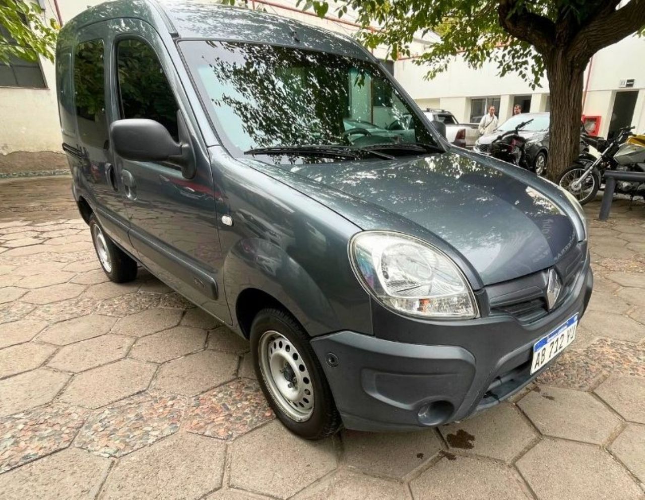 Renault Kangoo Usada en Mendoza, deRuedas