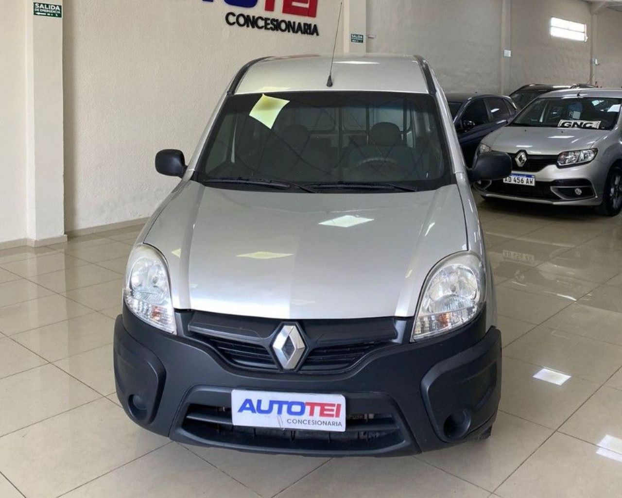 Renault Kangoo Usada Financiado en Córdoba, deRuedas